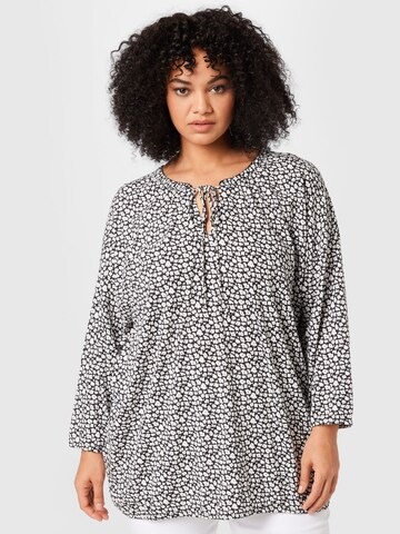 Esprit Curves Shirt in Zwart: voorkant