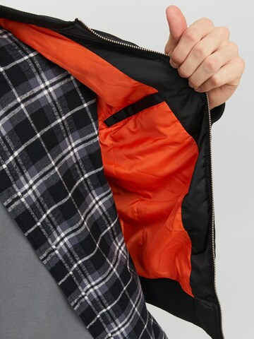 Veste mi-saison 'JJEOcean' JACK & JONES en noir