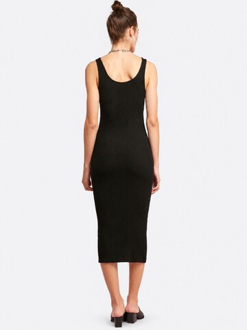 Robe Ethiquet en noir