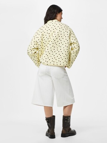 Veste mi-saison 'PCRikke' PIECES en jaune