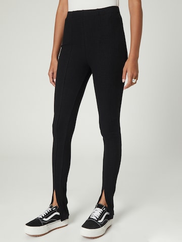 A LOT LESS - Skinny Leggings 'Indira' en negro