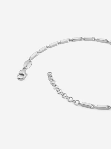 GUESS Necklace in Silver