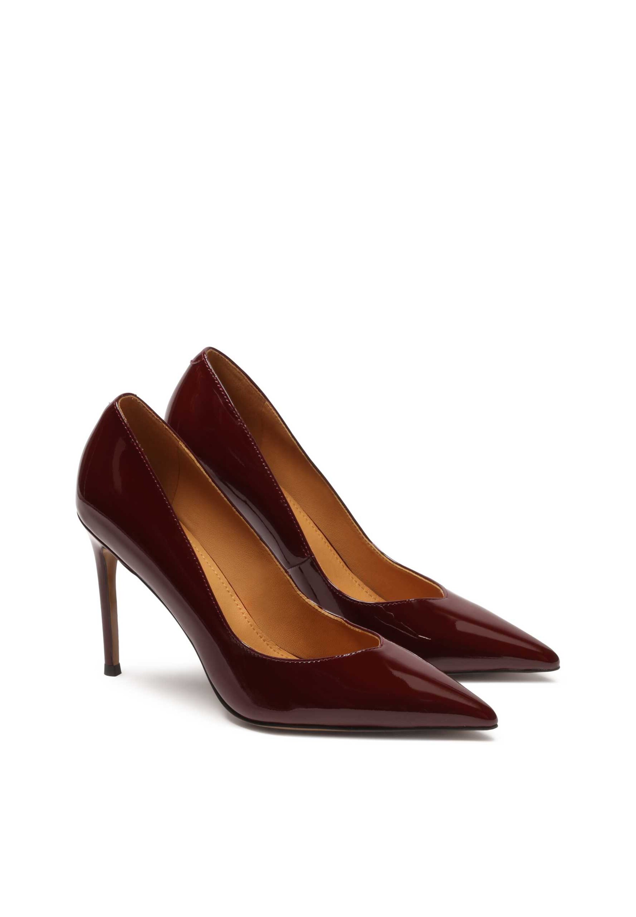 Décolleté di Kazar in rosso