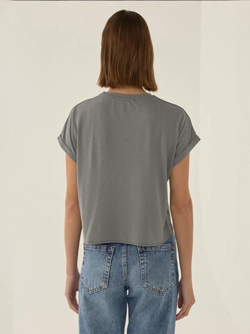 Maglietta di Hiccup in grigio