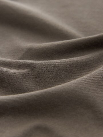 Next Shirt in Brown