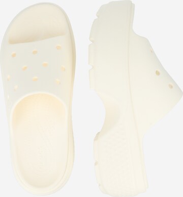 Crocs - Sapato aberto 'Stomp' em branco