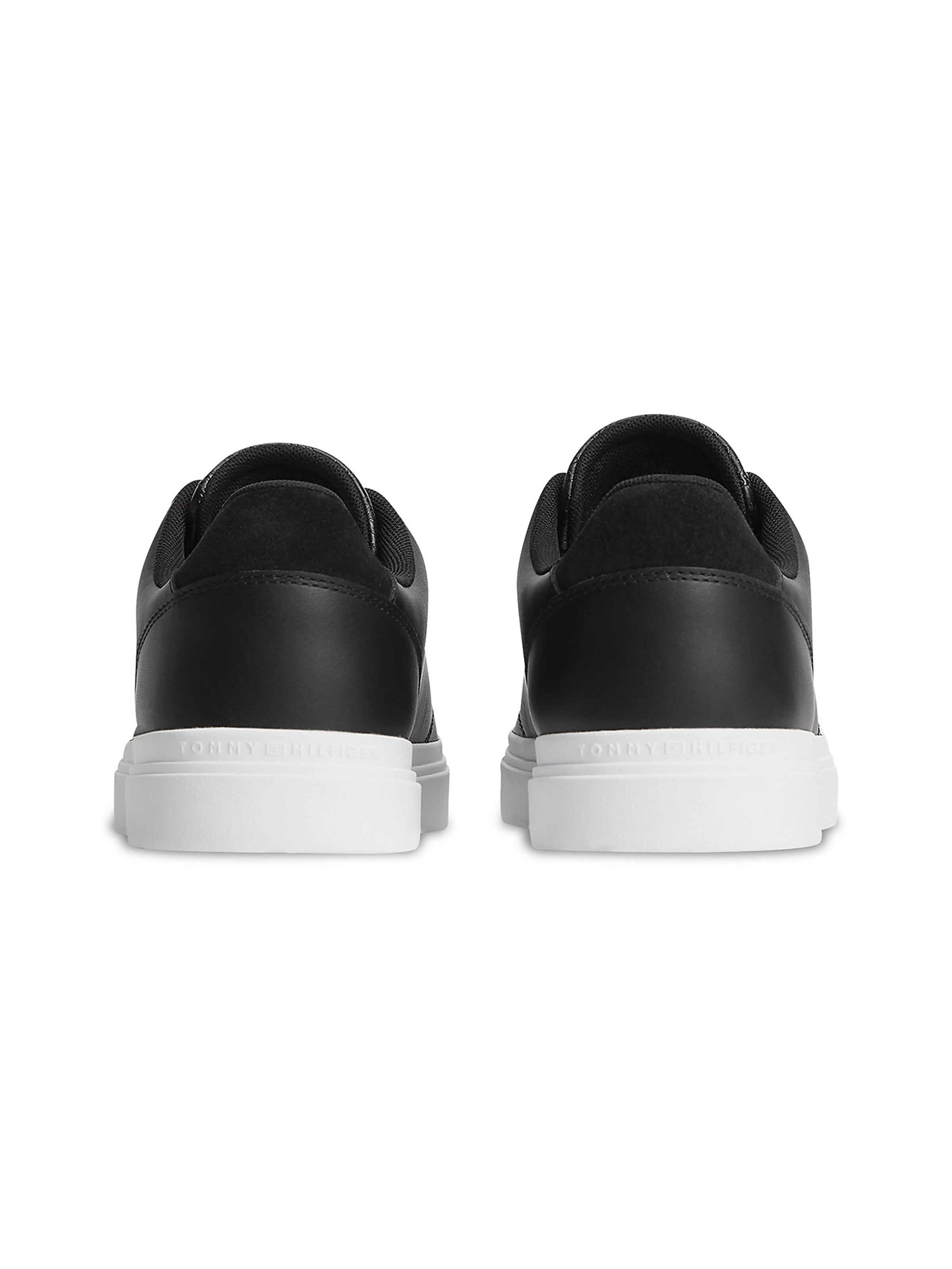 Baskets basses TOMMY HILFIGER en noir