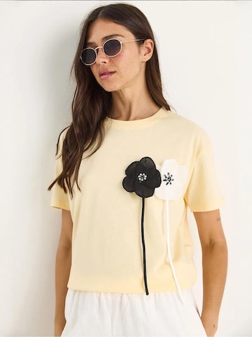 Bianco Lucci - Camisa em amarelo