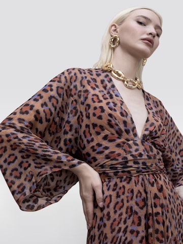 Lola Casademunt - Vestido em castanho
