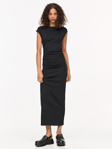 Pull&Bear Dress in Black: front