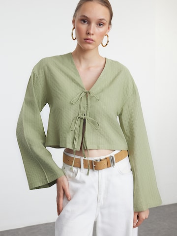 Trendyol Bluse i grøn: forside