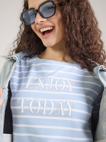 monari Tričko - Modrá