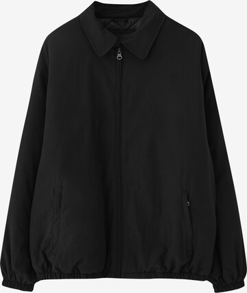 Pull&Bear Between-Season Jacket in Black: front