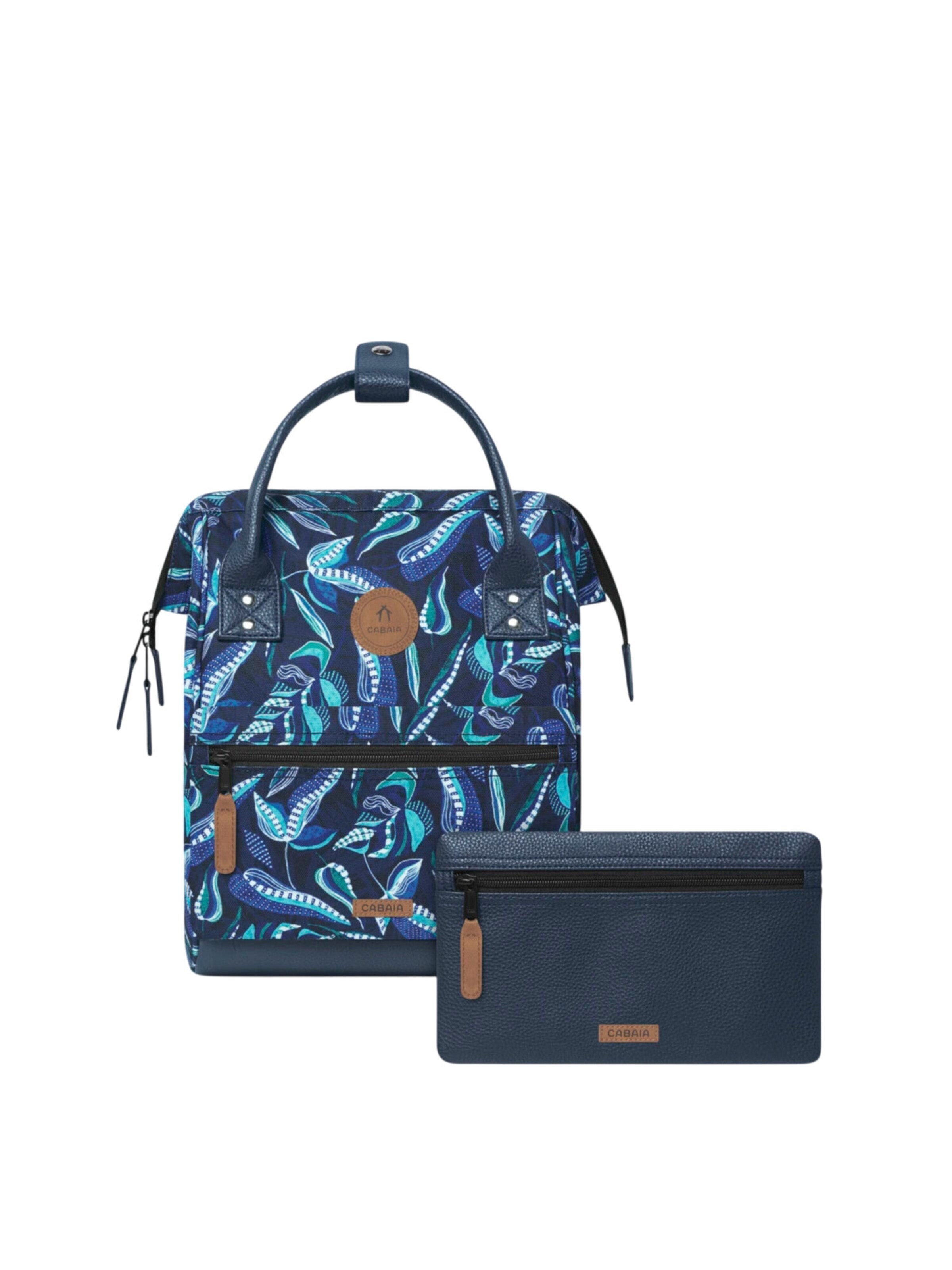 Cabaia Backpack 'Fontainebleau S' in Blue: front