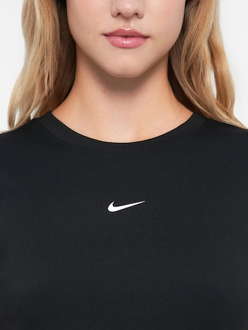 Nike Sportswear Shirt in Black