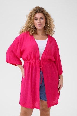 KAFFE CURVE Kimono in Pink: front