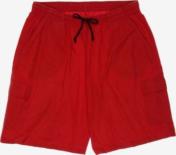 Trigema Shorts 40 in Rot: predná strana