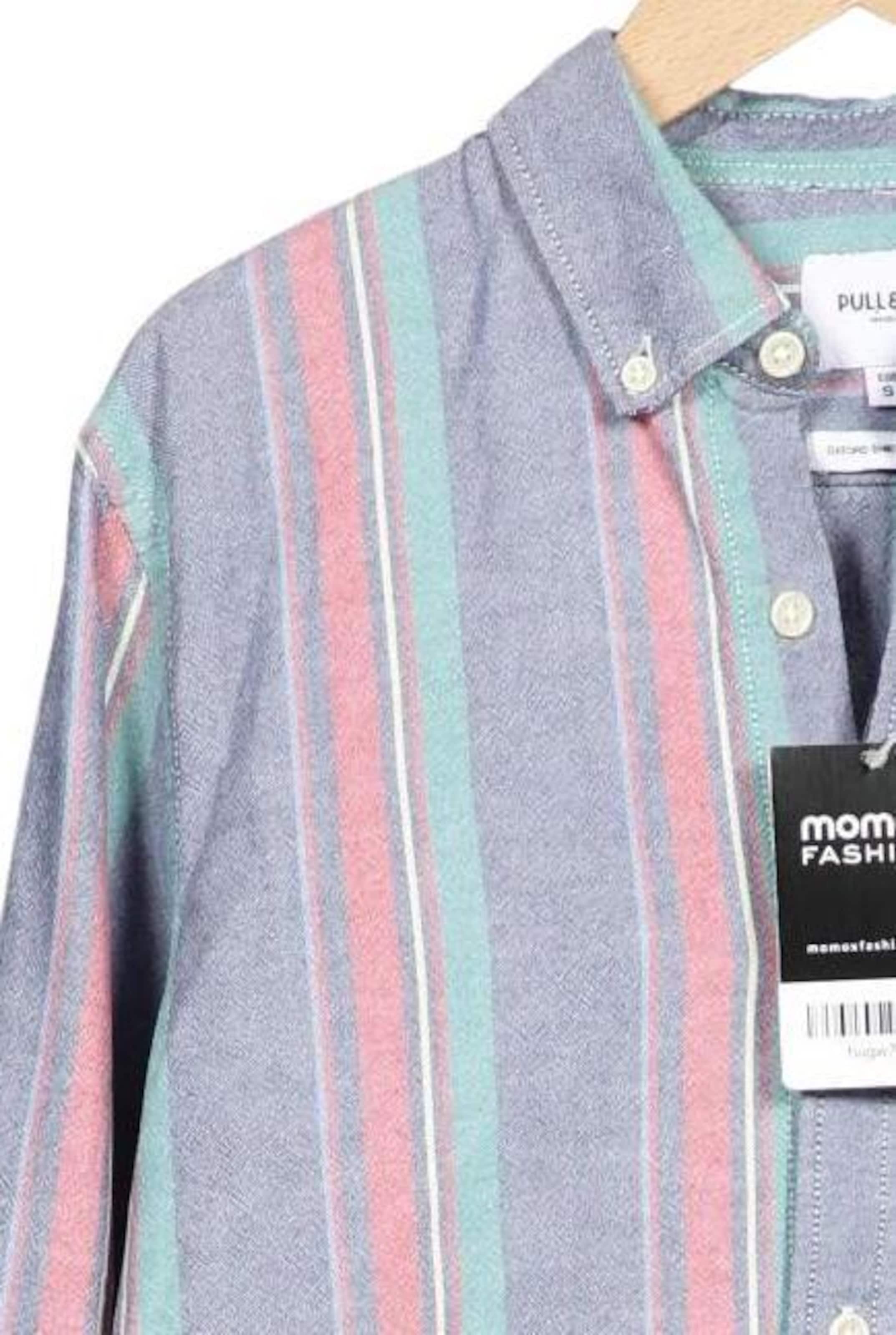 Pull&Bear Button Up Shirt in S in Mixed colors