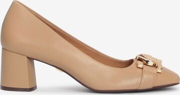 Kazar Pumps in Brown