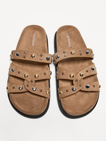 Mule Bershka en marron
