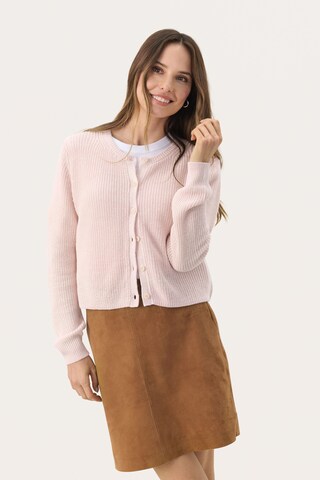 Cardigan 'Gigia' Part Two en rose : devant