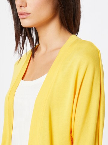 MORE & MORE Плетена жилетка в жълто