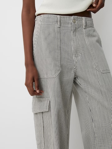 Pull&Bear Loose fit Cargo Pants in Mixed colors