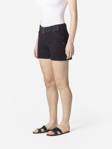 Slimfit Jeans de la KOROSHI pe negru