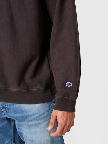 Champion Reverse Weave Sweatshirt in Schwarz