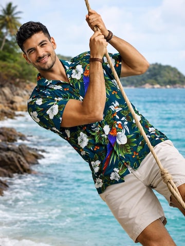 King Kameha Shirt 'Cherryparrot'‌‌‌‌‌‌‌‌‌ in Grün