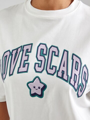 Love Scars T-Shirt in Weiß