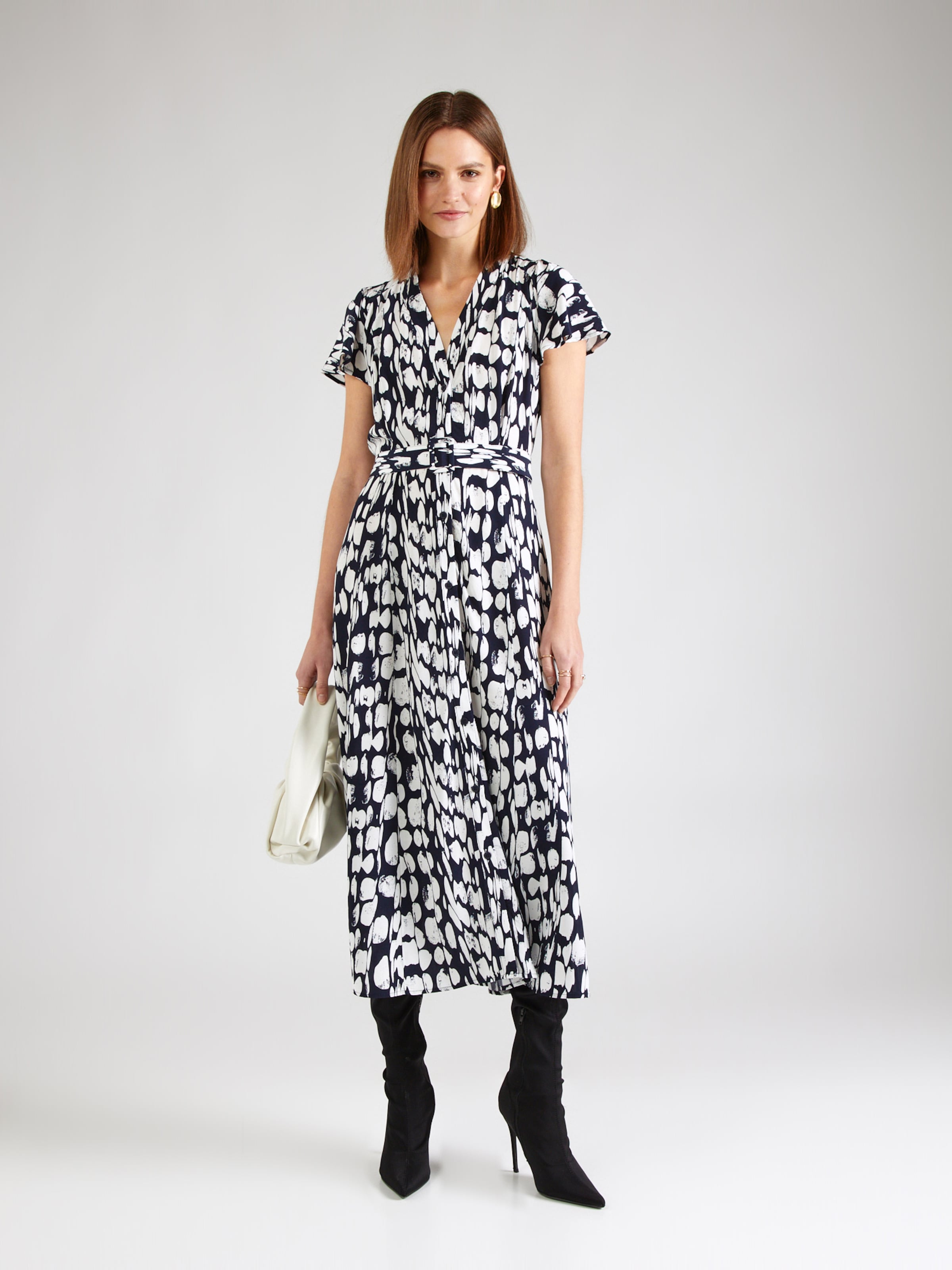 Clothing connection shop online