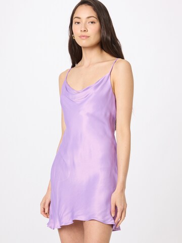 Warehouse Summer dress in Purple: front