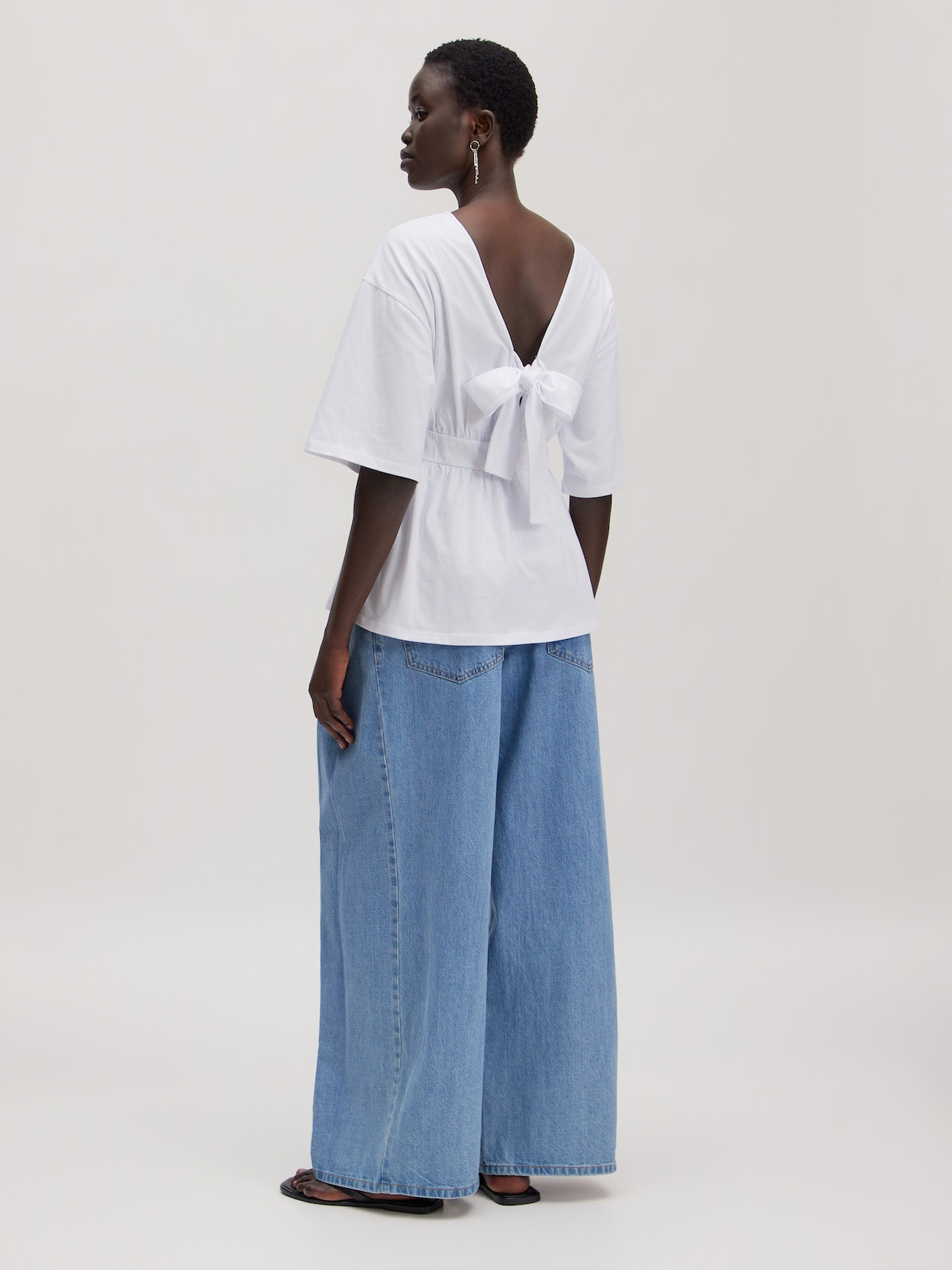 EDITED T-shirt 'Maelle' blanc