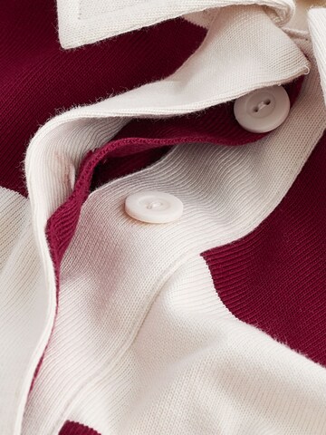 Next Shirt in Rot