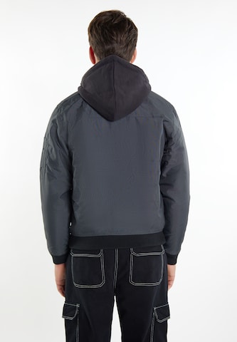 MO Функциональная куртка 'Rovic' в Серый