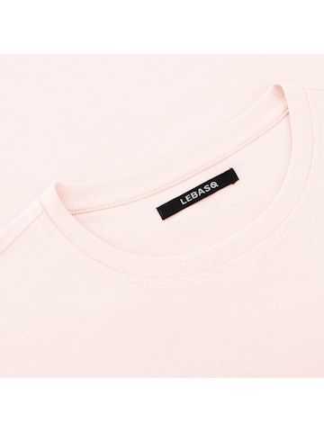 LEBASQ Shirt 'The Baker Crew Neck' in Roze