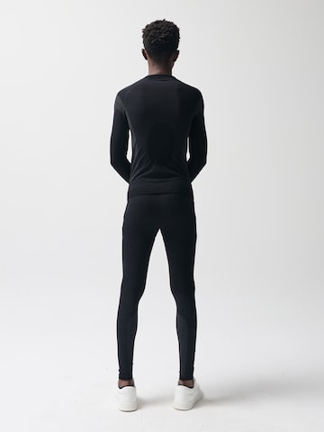 Tricou funcțional de la NoWear pe negru