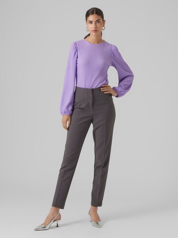 VERO MODA Tapered Pantalon in Grijs