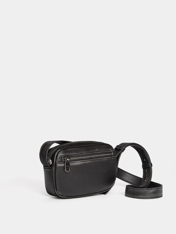 Borsa a tracolla di Pull&Bear in nero