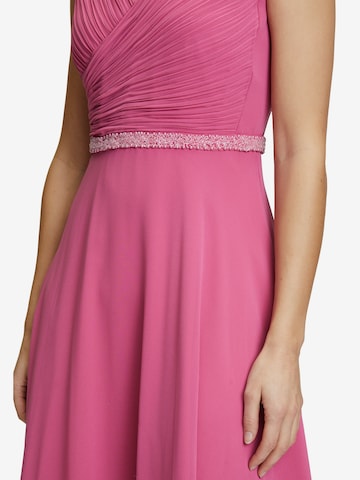 Robe de soirée Vera Mont en rose