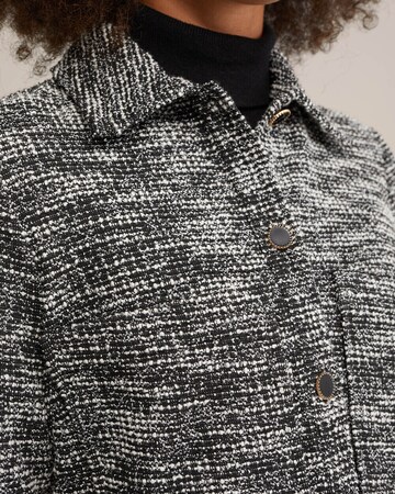 WE Fashion Between-season jacket in Black