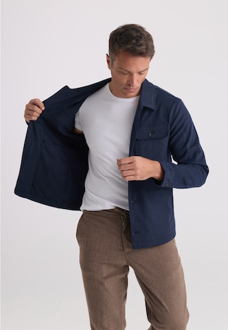 Felix Hardy Between-Season Jacket in Blue