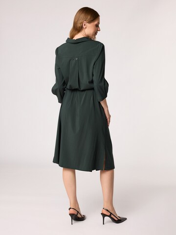 Quiosque - Vestidos camiseiros em verde