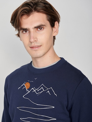 GREENBOMB Sweatshirt 'Bike Path' in Blauw