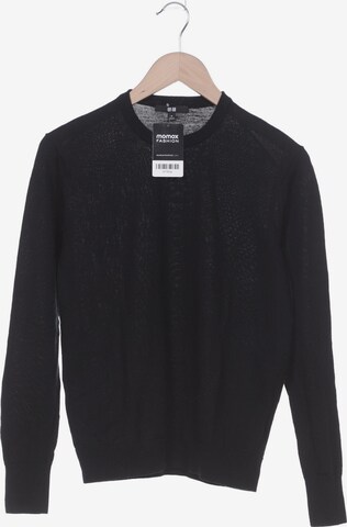 UNIQLO Sweater & Cardigan in M in Black: front