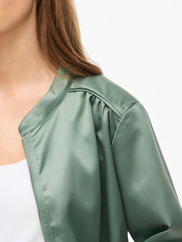 Veste mi-saison 'VIEllie' VILA en vert