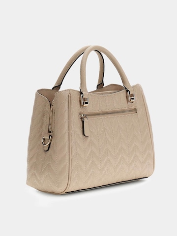 GUESS Umhängetasche 'Stacey' in Beige