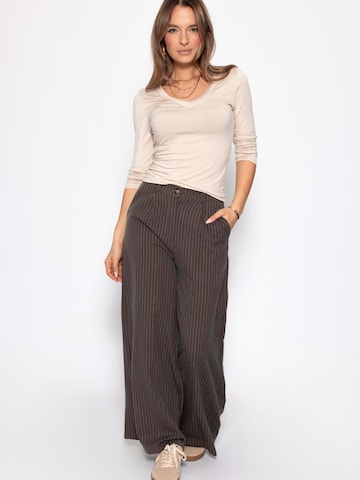 SASSYCLASSY - Camiseta en beige