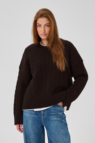 My Essential Wardrobe Trui in Bruin: voorkant